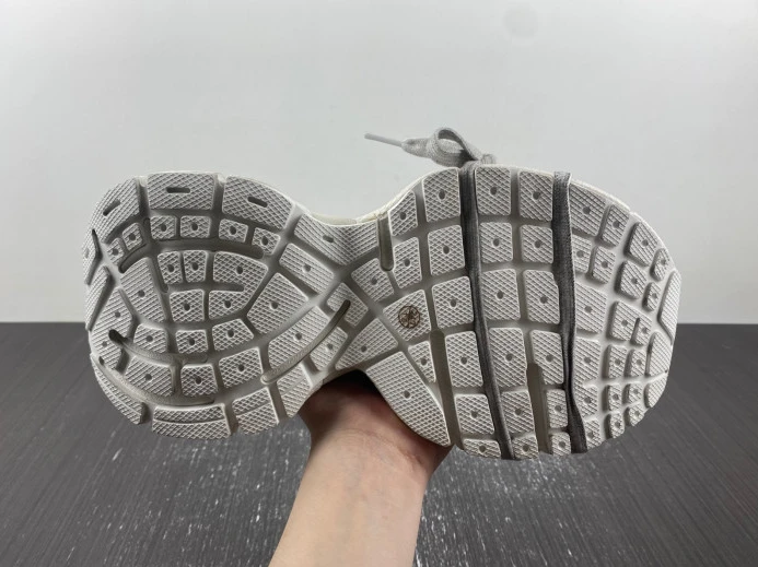 Popular BLCG 3XL SNEAKER 734731 W3XL4 2755
