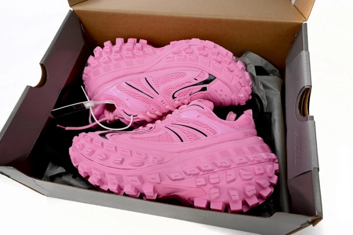 Popular BLCG DEFENDER SNEAKER 2420