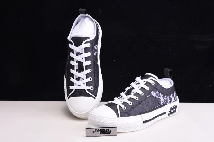 Popular DR B23 Low Top Oblique Sneaker Black & White 2833
