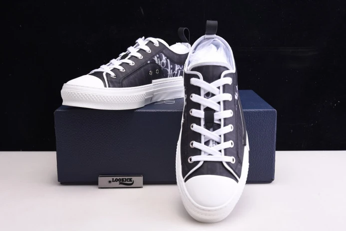 Popular DR B23 Low Top Oblique Sneaker Black & White 2833