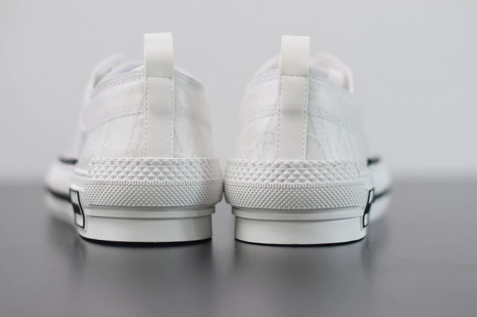 Popular DR B23 OBLIQUE LOW TOP SNEAKER 2828