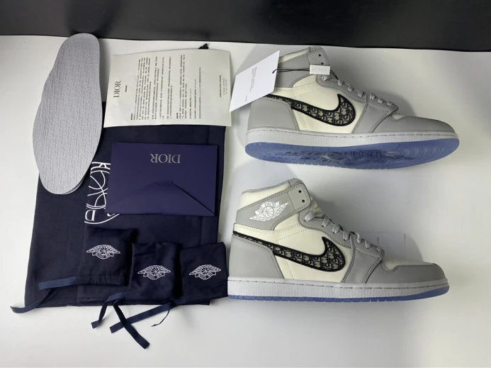 Popular DR x Jordan 1 Retro High CN8607-002 (DR shoe box) 874