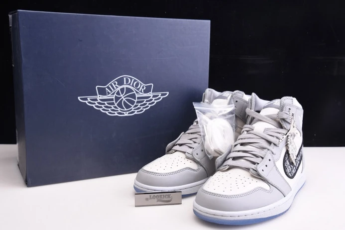 Popular DR x Jordan 1 Retro High CN8607-002 (DR shoe box) 874