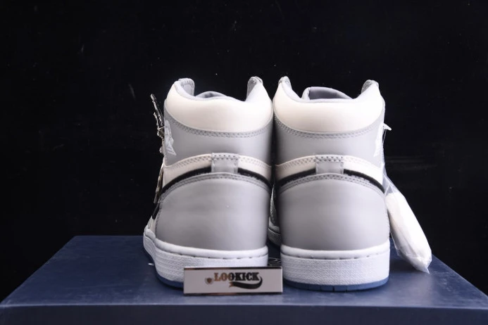 Popular DR x Jordan 1 Retro High CN8607-002 (DR shoe box) 874