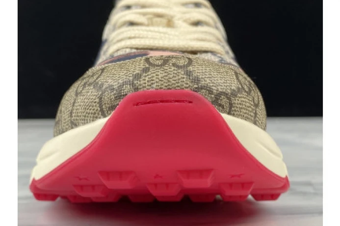 Popular GUCC RHYTON VINTAGE TRAINER SNEAKER 620185 99WF0 2903
