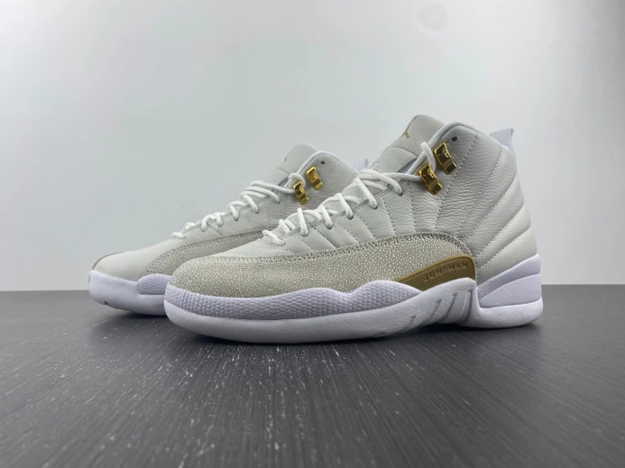 Popular Jordan 12 Retro OVO White 873864- 693