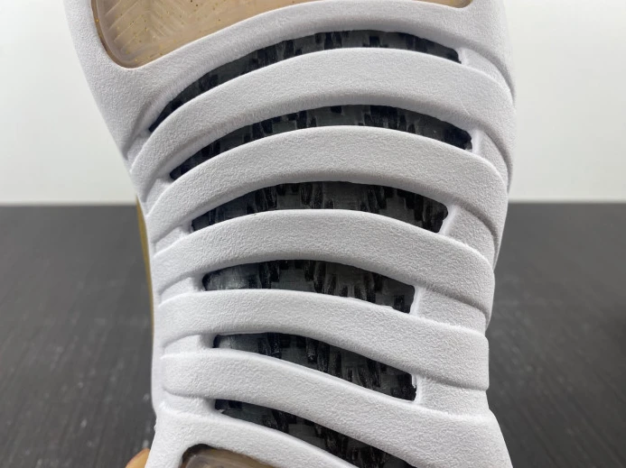Popular Jordan 12 Retro OVO White 873864- 693