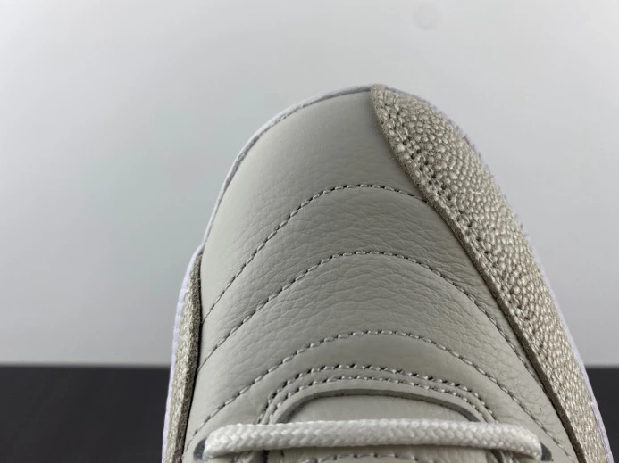 Popular Jordan 12 Retro OVO White 873864- 693