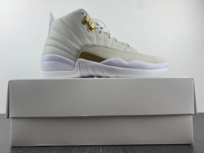 Popular Jordan 12 Retro OVO White 873864- 693