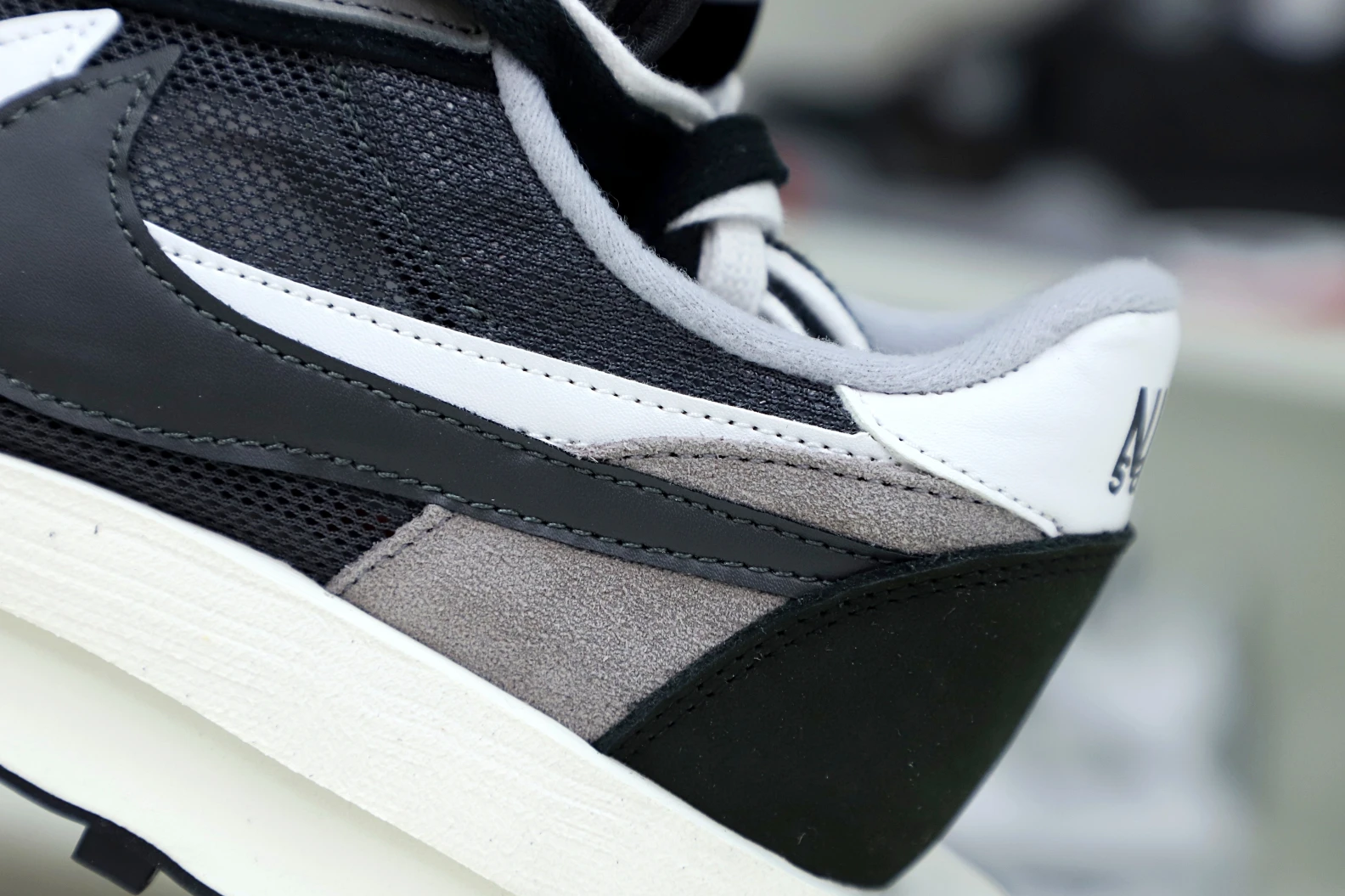 Popular Kimikick SACAI X LDWAFFLE 'BLACK' 3530