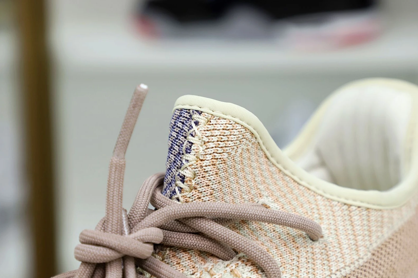Popular Kimikick YEEZY BOOST 350 V2 'ASH PEARL' 81