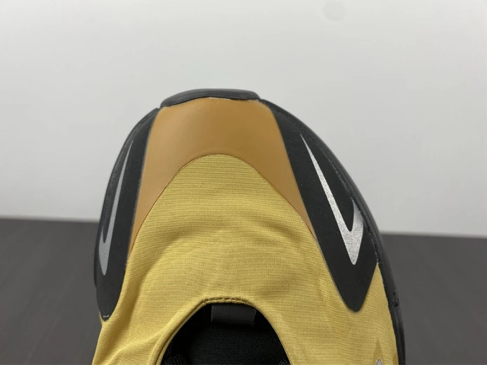 Popular Yeezy Boost 700 MNVN 'Honey Flux' GZ 382