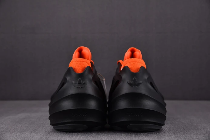 Popular ad*s adifom q core black impact orange hp 297