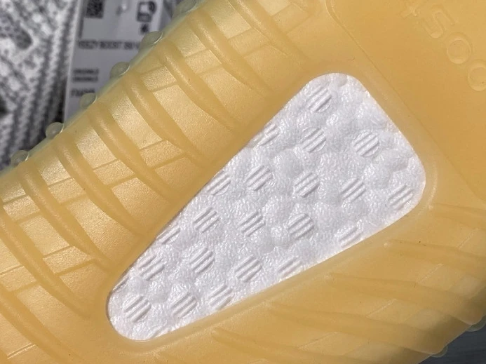 Popular ad*s yeezy boost 350 v2 yeshaya fx 226