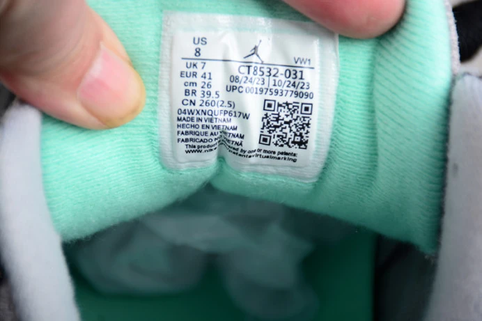 Popular air jordan 3 “green glow” ct8532- 1517