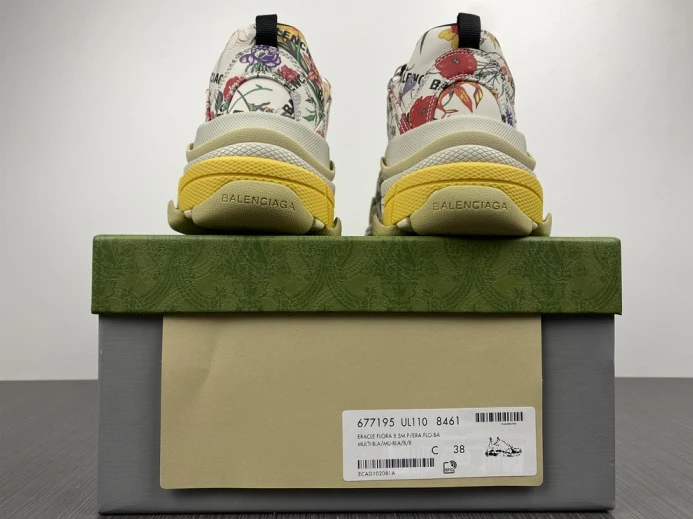 Popular triples trainer sneakers 2282