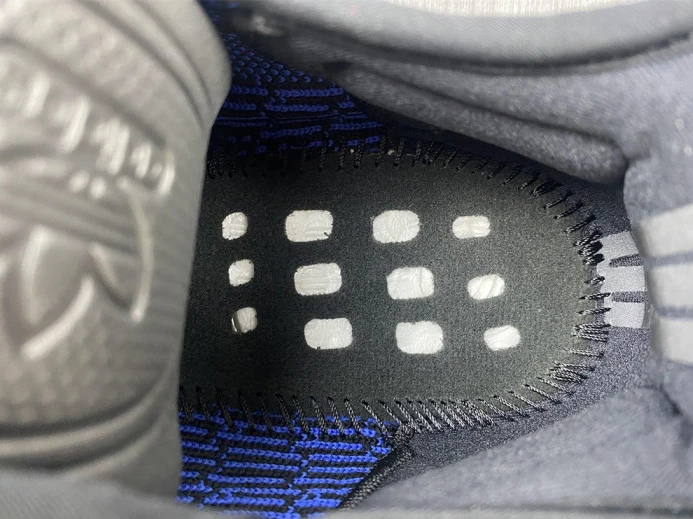 SmartChoice Adidas Yeezy Boost 350 V2 Dazzling Blue GY 315