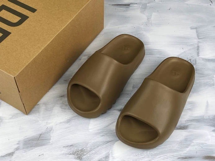 SmartChoice Adidas Yeezy Slide Earth Brown FV 484
