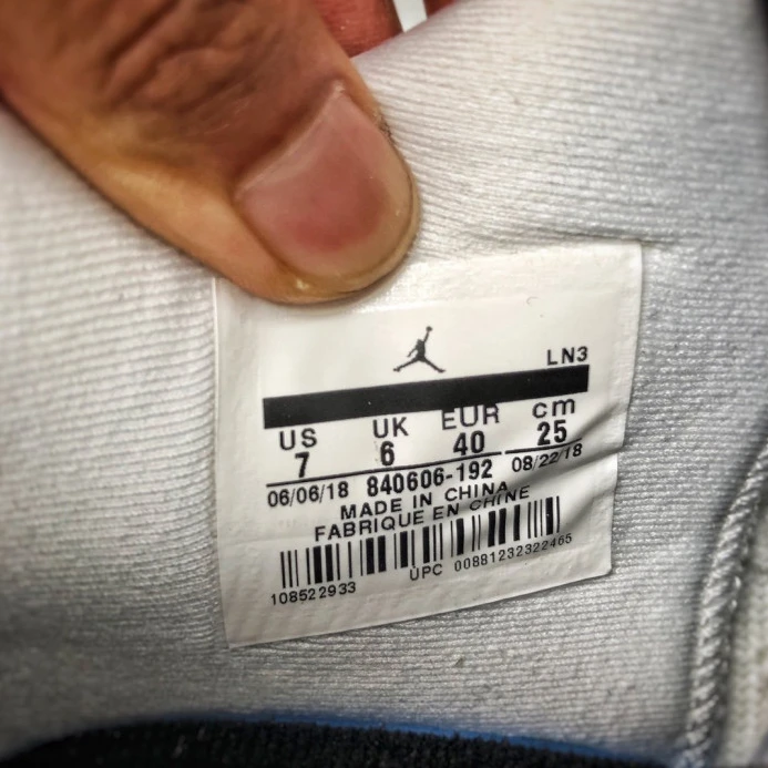 SmartChoice Air Jordan 4 OG White Cement 840606-192 (nike) 1033