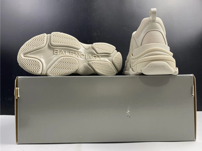 SmartChoice BLCG SNEAKER TRIPLE.S.GOMMA 536737 W2FW1 2507