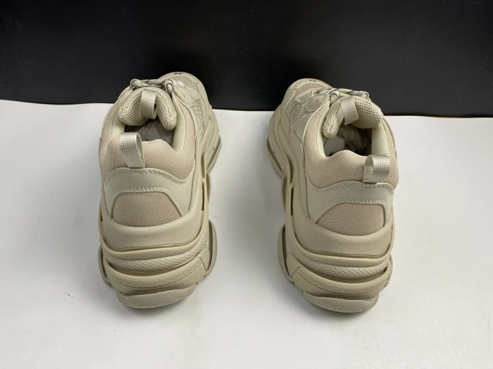 SmartChoice BLCG SNEAKER TRIPLE.S.GOMMA 536737 W2FW1 2507