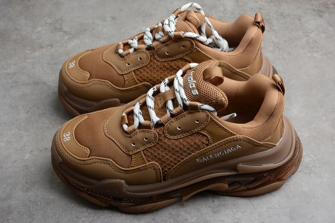 SmartChoice BLCG TRIPLE S SNEAKER 2495