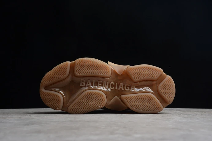 SmartChoice BLCG TRIPLE S SNEAKER 2495