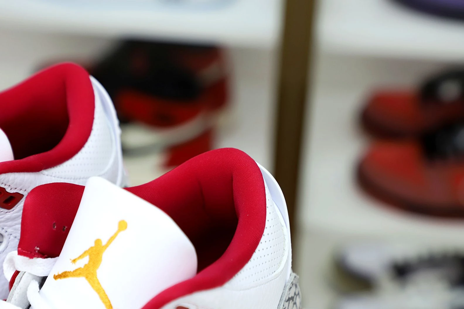 SmartChoice Kimikick Air Jordan 3 Retro  Cardinal Red(CT8532-126） 1941