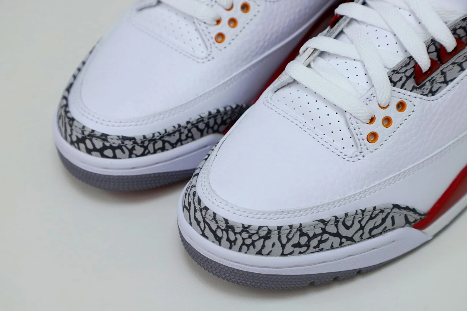 SmartChoice Kimikick Air Jordan 3 Retro  Cardinal Red(CT8532-126） 1941