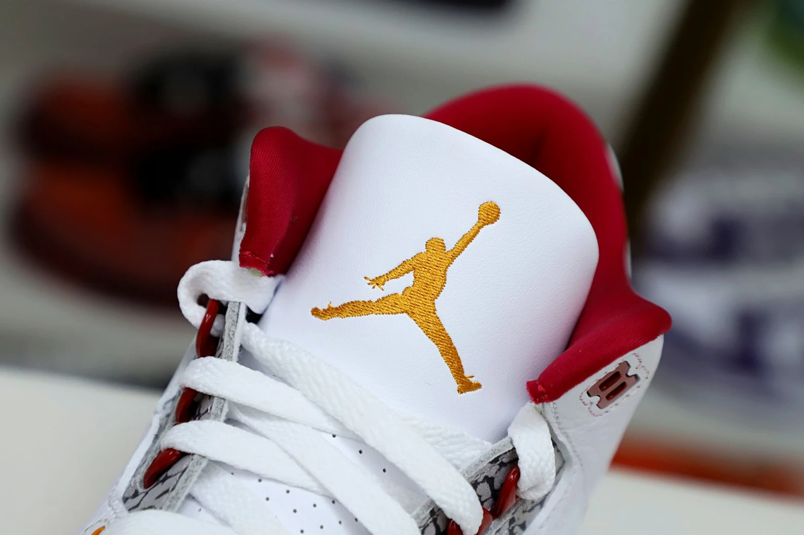 SmartChoice Kimikick Air Jordan 3 Retro  Cardinal Red(CT8532-126） 1941
