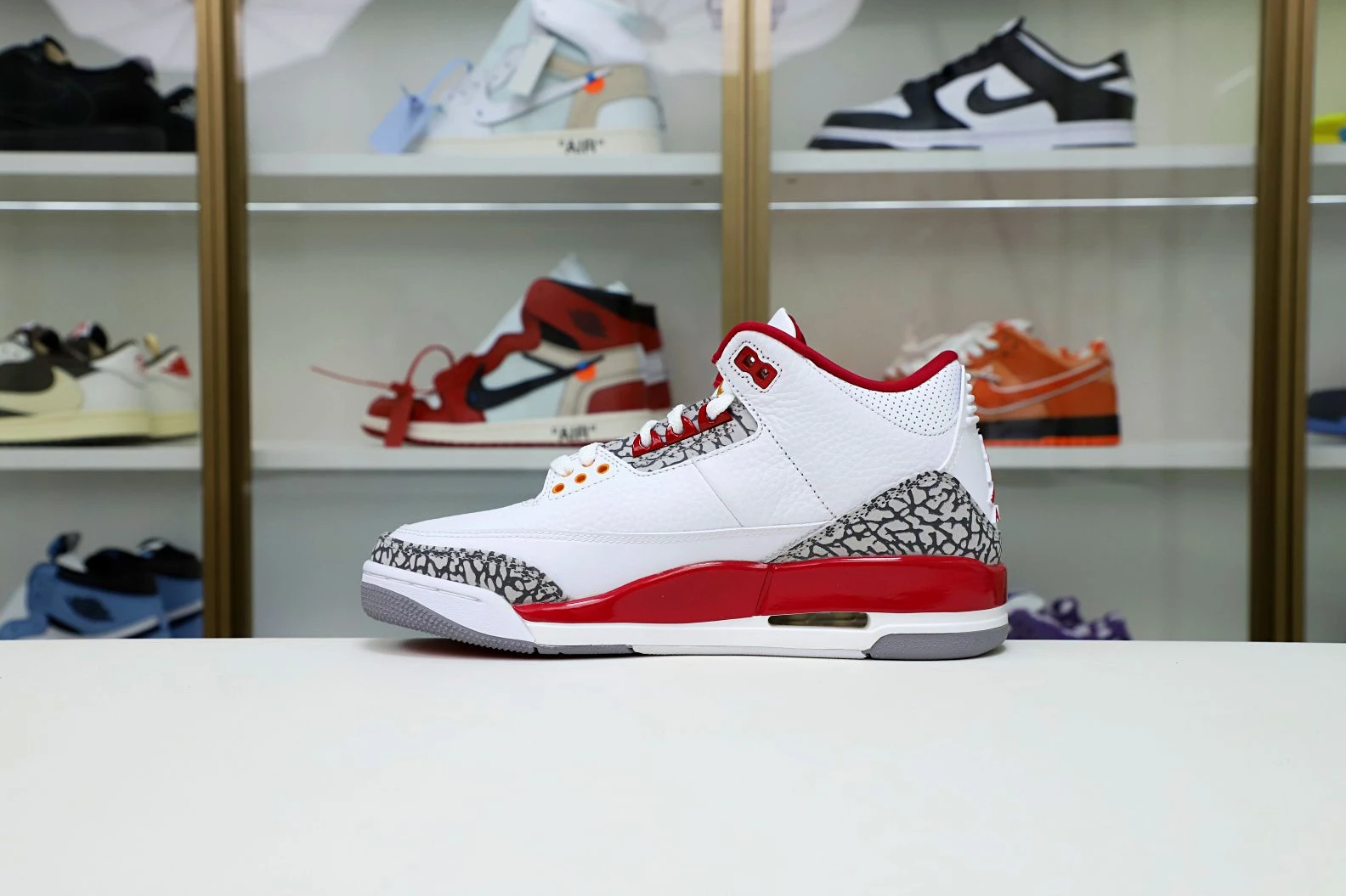 SmartChoice Kimikick Air Jordan 3 Retro  Cardinal Red(CT8532-126） 1941
