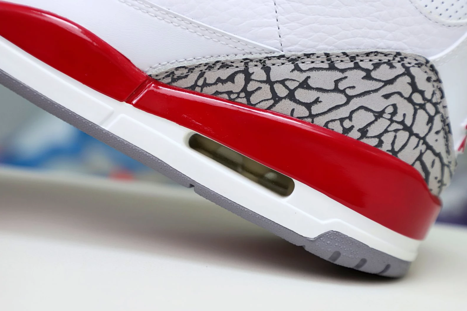 SmartChoice Kimikick Air Jordan 3 Retro  Cardinal Red(CT8532-126） 1941