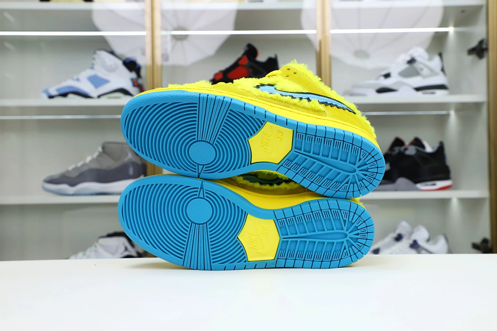 SmartChoice Kimikick GRATEFUL DEAD X DUNK LOW SB YELLOW 3490