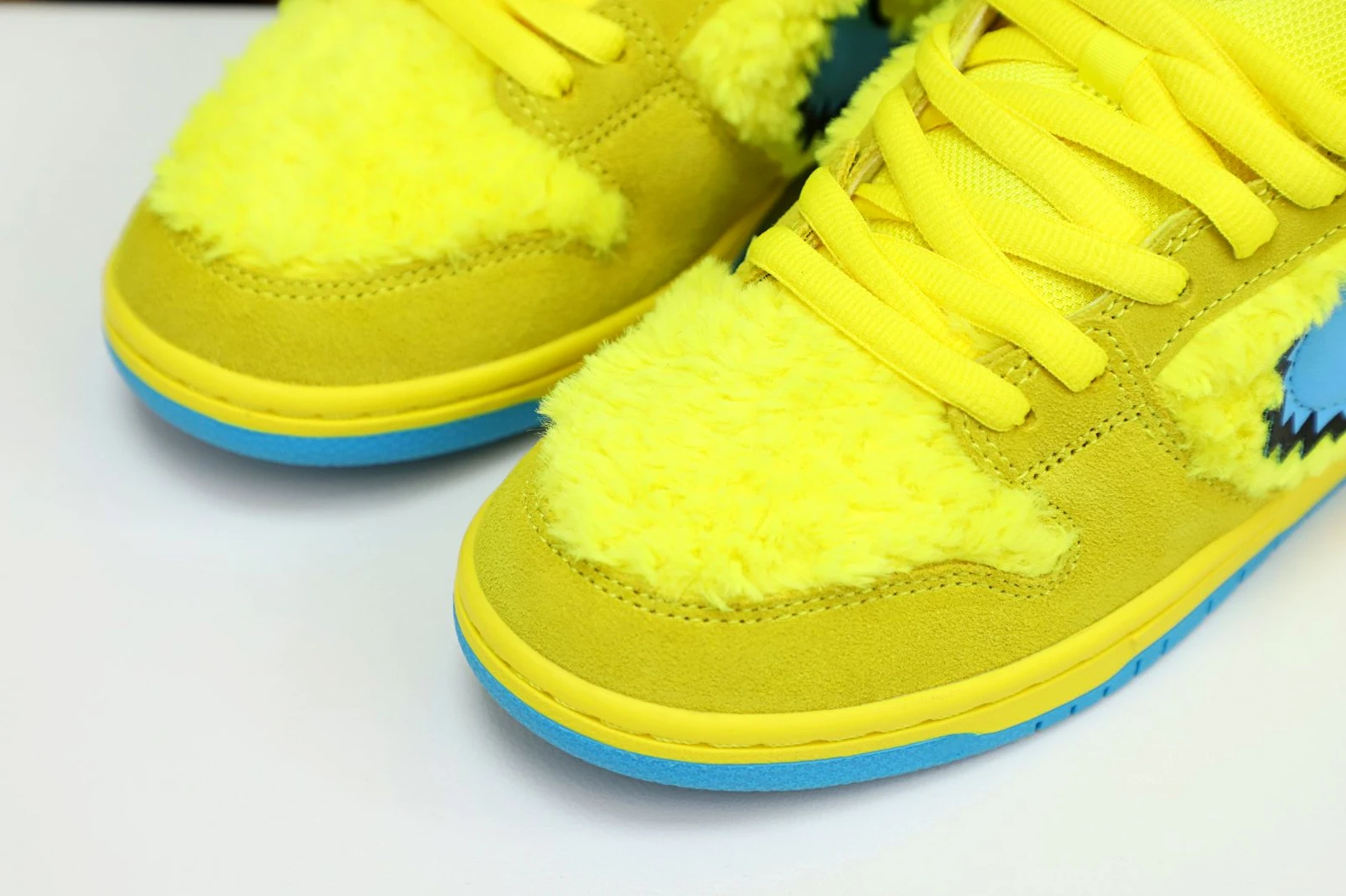 SmartChoice Kimikick GRATEFUL DEAD X DUNK LOW SB YELLOW 3490
