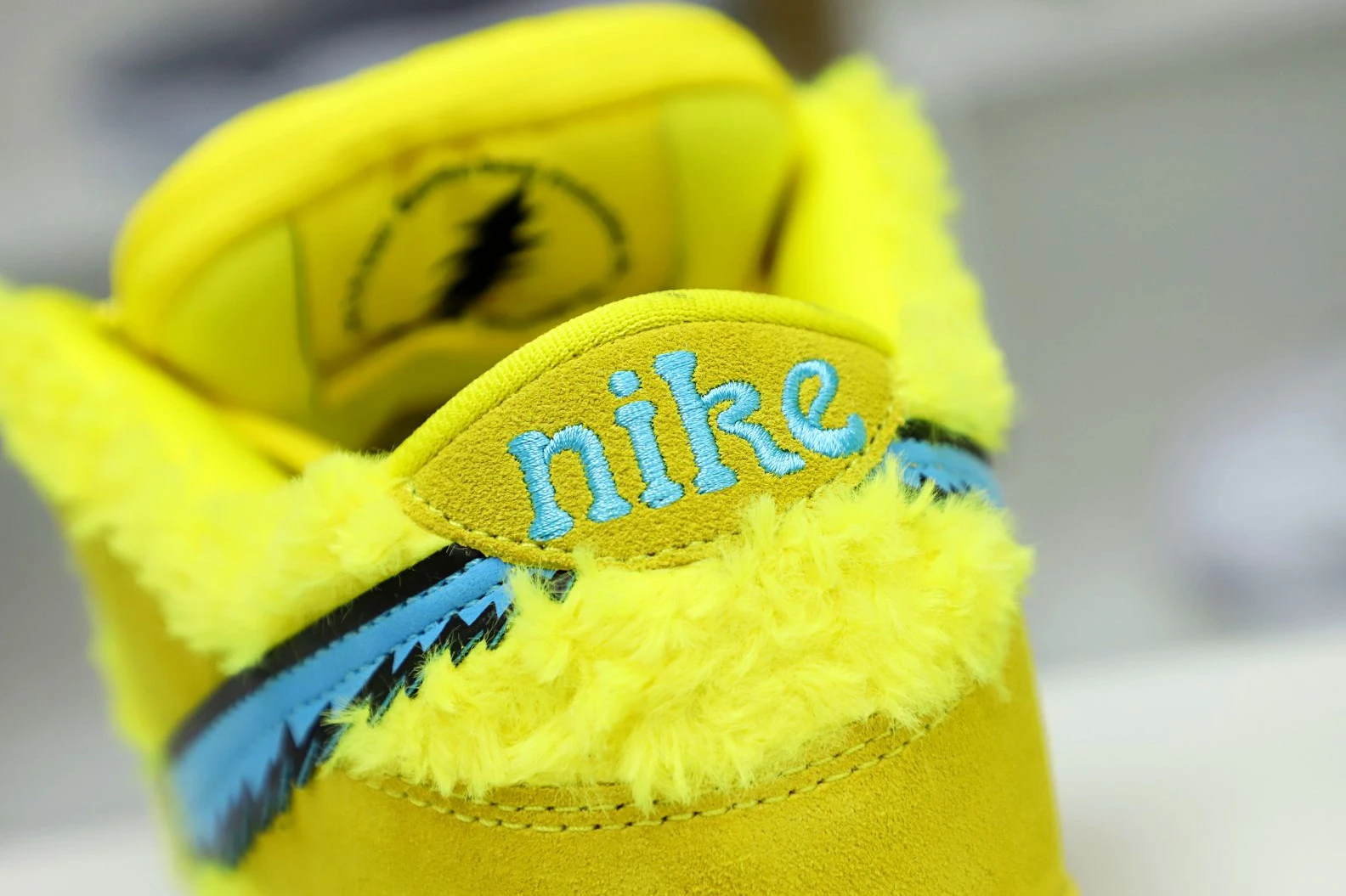 SmartChoice Kimikick GRATEFUL DEAD X DUNK LOW SB YELLOW 3490