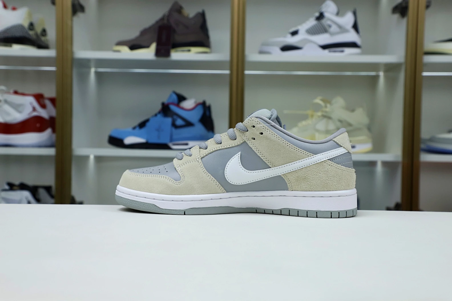 SmartChoice Kimikick NIKE SB DUNK LOW TRD 2968