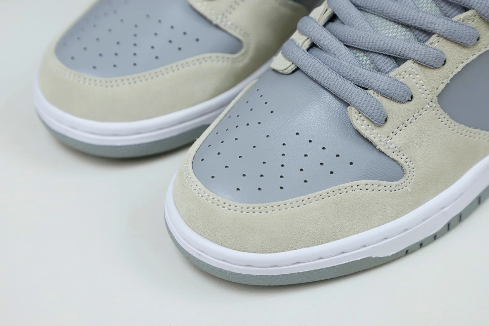 SmartChoice Kimikick NIKE SB DUNK LOW TRD 2968