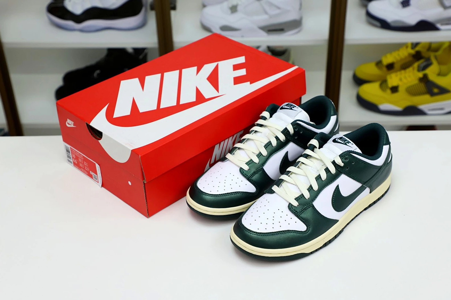 SmartChoice Kimikick NIKE WMNS DUNK LOW 'VINTAGE GREEN' 3499