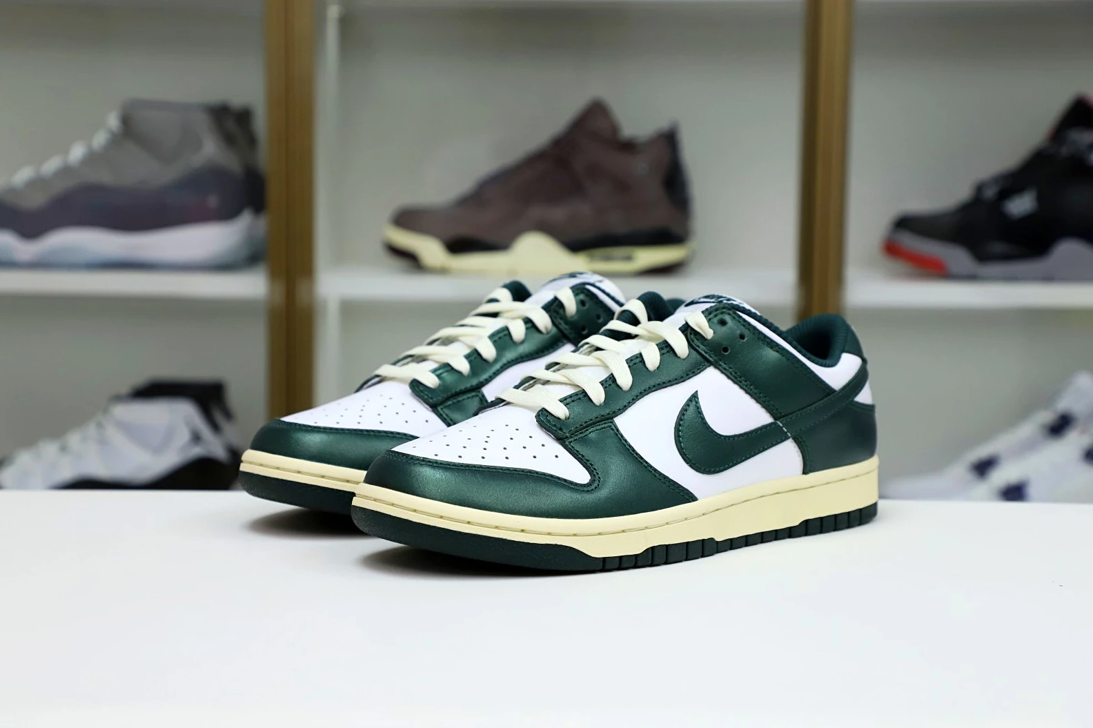 SmartChoice Kimikick NIKE WMNS DUNK LOW 'VINTAGE GREEN' 3499