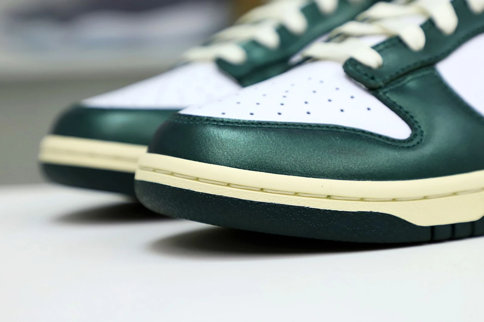 SmartChoice Kimikick NIKE WMNS DUNK LOW 'VINTAGE GREEN' 3499