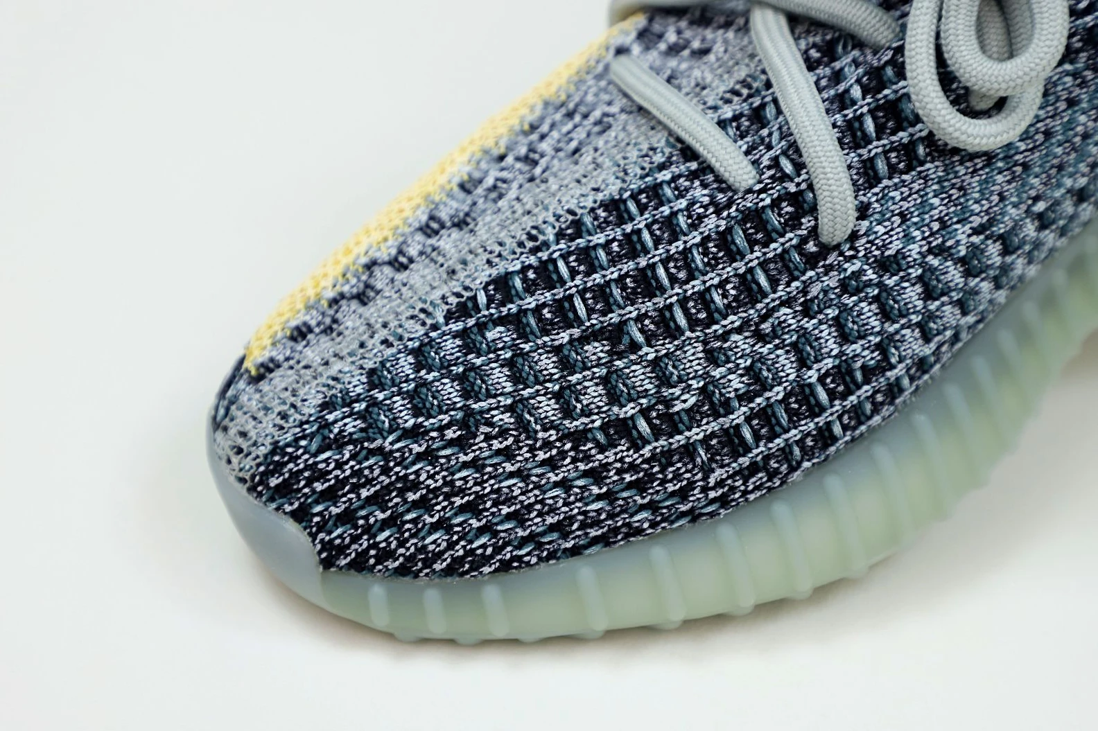 SmartChoice Kimikick YEEZY BOOST 350 V2 'ASH BLUE 78