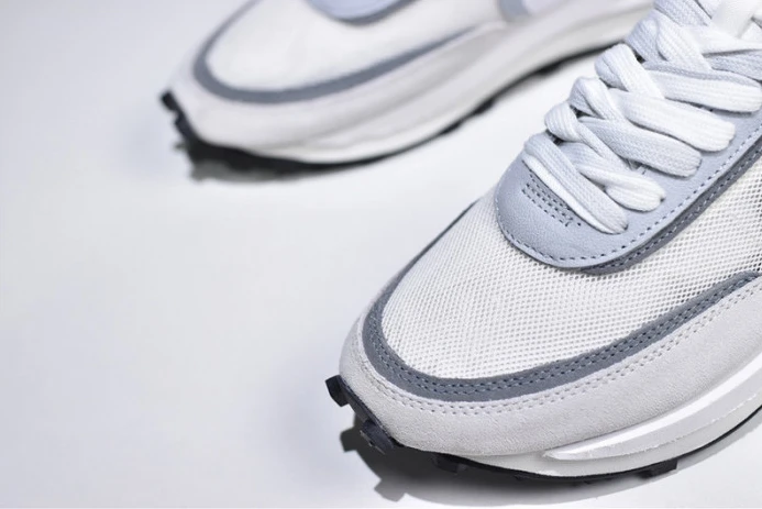 SmartChoice sacai nike ldv waffle grey bv0073- 3139