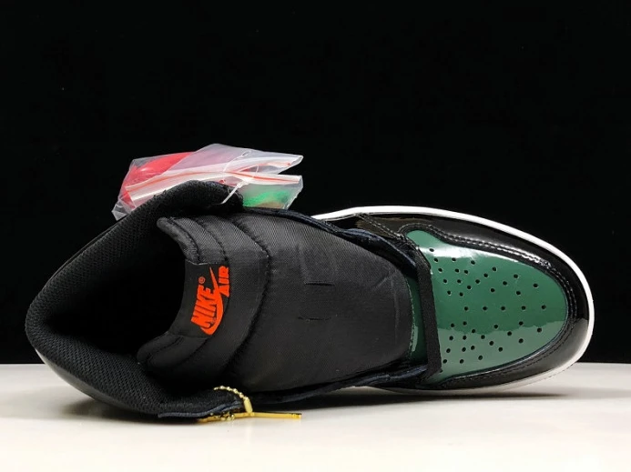 SoleFly x Air Jordan 1 Retro High OG Black Team Orange-Fir AV3905- WellDesigned 890
