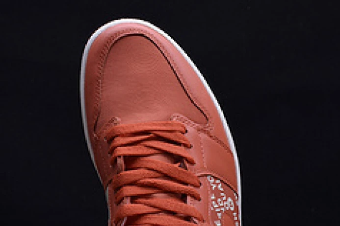 SportInspired 2018 air jordan 1 retro high og vintage coral sail 555088 1333