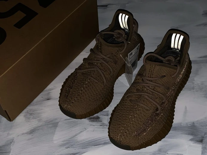 SportInspired Adidas Yeezy Boost 350 V2 Earth FX 424