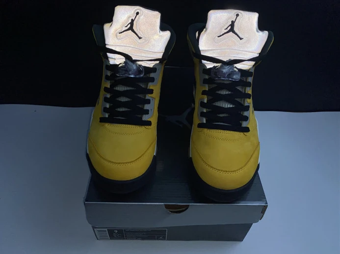SportInspired Air Jordan 5 Retro Tokyo T23 454783- 1079