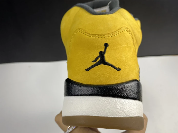 SportInspired Air Jordan 5 Retro Tokyo T23 454783- 1079