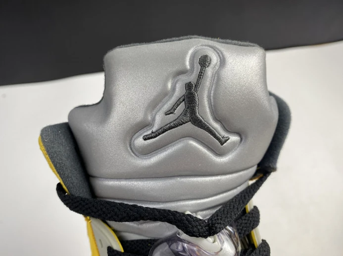 SportInspired Air Jordan 5 Retro Tokyo T23 454783- 1079