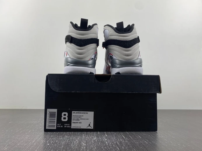 SportInspired Air Jordan 8 Retro Bugs Bunny (2013) 305381- 625