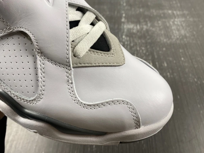 SportInspired Air Jordan 8 Retro Bugs Bunny (2013) 305381- 625